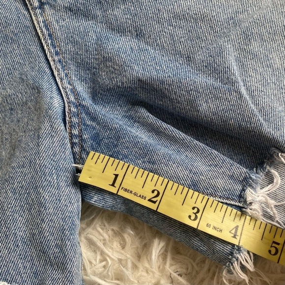 AGOLDE Criss Cross Short in Symbol - Picture 6 of 8